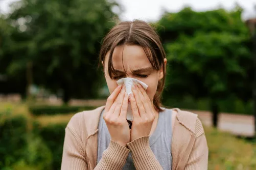 Tüsszentés, orrfújás, allergia