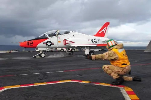 Vadászgép anyahajón