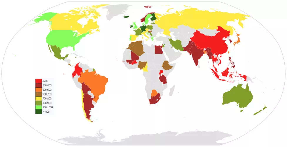 Napi kálciumbevitel a világban, színes térképen