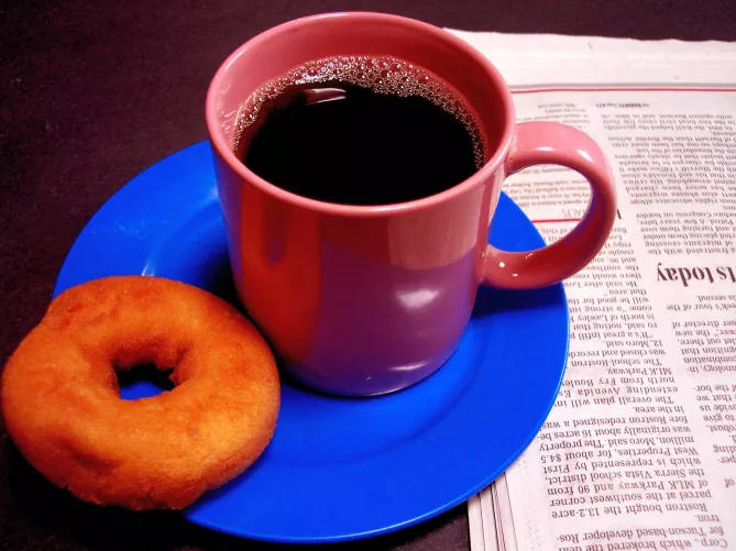 Reggeli tea, sütemény