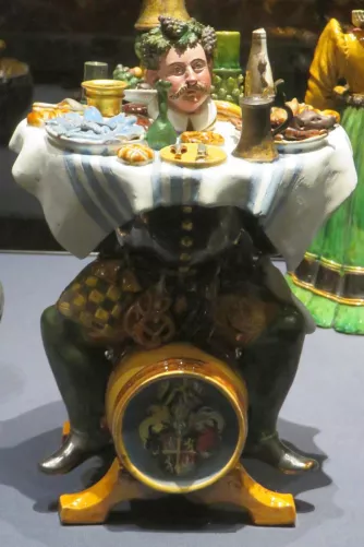 Lakoma, bőséggel...