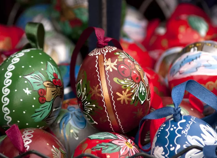 Fújt, festett tojások