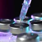 Injekciós üvegcsék, fecskendő